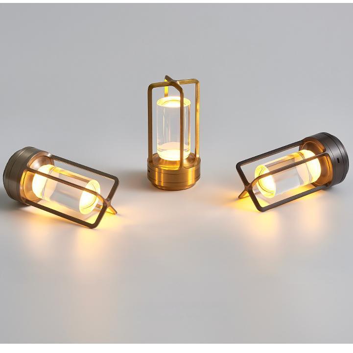 Modern Restaurant Hotel Desk  Metal Cordless Charging Decorative Led Lighting Rechargeable Cordless LED Table Light Lamp